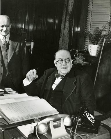 Assermentation de Camillien Houde, 10 décembre 1947.