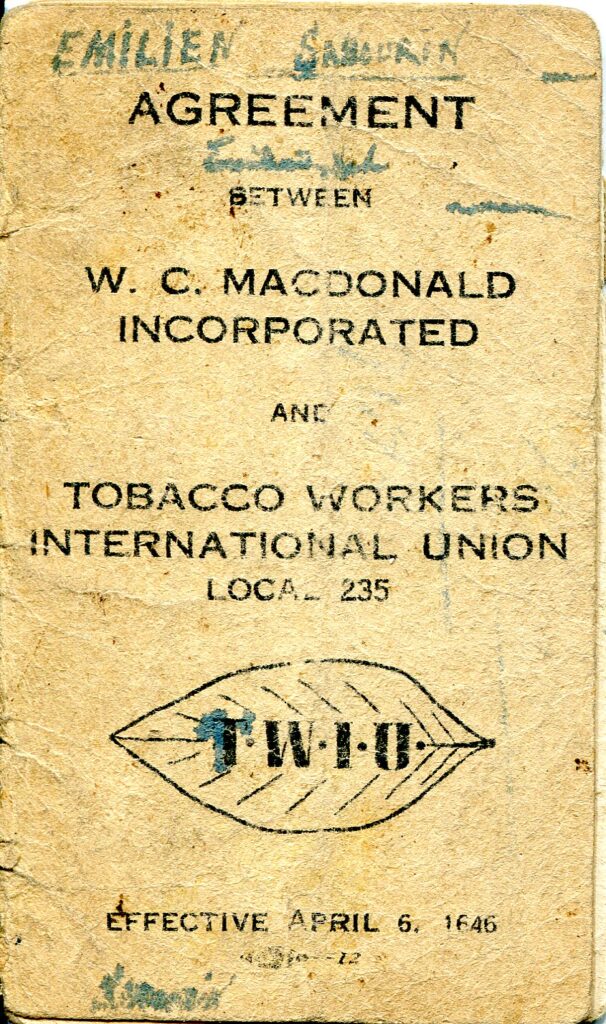 Convention collective ayant appartenu à Émilien Sabourin, 1946. Collection Macdonald Tobacco, Écomusée du fier monde.